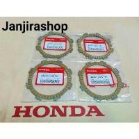 ราคา แผ่นครัช HONDA เวฟ100 (แท้) WAVE100 ดรีม เวฟ100Z เวฟ100S U-Box ปี2005 (1ชุด 4แผ่น) โช๊ค หลังเวฟ ไฟ สปอร์ตไลท์ โปรเฟนเดอร์ โช้คหลัง 110 300 มิล น้ํามัน เครื่องมอเตอร์ไซค์ ข (1735405524410140041)