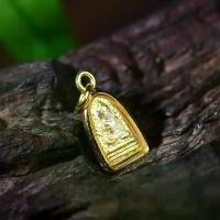 ราคา กรอบ อิตาลี เจ้าแรกเมืองสงขลา เหรียญ เลื่อน ทองคํา เครื่อง สาย ใต้ พระปิดตา หลวงปู่ โต๊ะ lucky charm baby 2025 Thai Buddha Amulet Sothong Temple Sothong Buddha Pendant Unisex (1733209534934058661)