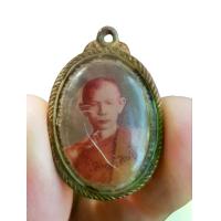 ราคา ล็อกเก็ตหลวงปู่สิงห์ วัดป่าสาลวัน จ.นครราชสีมา ปี 2514 (รุ่นออกวัดป่าทรงคุณ) เหรียญที่ 2 #ล็อกเก็ตหลวงปู่สิงห์ #ล็อกเก็ตพระอาจารย์สิงห์ #ล็อกเก็ตหลวงปู่สิงห์วัดป่าสาลวัน #วัตถุมง (1733914537357116698)