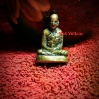 ราคา รูปเหมือน หลวงพ่อทบ ฐานสูง(หน้าฝรั่ง) อุดกริ่ง วัดชนแดน อ.ชนแดน จ.เพชรบูรณ์จัดสร้างปีพ.ศ ๒๔๙๑ A statue of Luang Pho Thob (with a Western-style face), high base, with a bell insid (1734587152372172685)