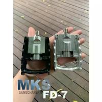 ราคา ♟บันไดสำหรับจักรยานพับ MKS FD-7 Made in Japan สะดวก คุณภาพสูง สีเงิน สีดำ▼ (1735458594104771791)