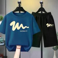ราคา ชุดเซ็ตเด็กชาย เสื้อแขนสั้นและกางเกงขาสั้น ทรงหลวม ระบายอากาศได้ดี สัมผัสนุ่มสบาย แฟชั่นตามเทรนด์เกาหลี ชุด เซ็ต เด็ก ตรุษ จีน สี นีออน สงกรานต์ โต 8 – 12 ปี สูท วัน 10 เซต น่ารัก (1734656661825357676