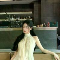 ราคา เสื้อเชิ้ต เชือกแขวนคอ ฝรั่งเศส สีแอปริคอทฤดูร้อน + ดีไซน์แขนกุดจีบไม่สม่ำเสมอ + เสื้อเชือกแขวนคอทรงสลิมฟิตเปลือยหลังเฉพาะ + ผ้าชีฟองระบายอากาศจี้ + สตรีทช็อตตอนเย็นจับคู่กับไอเท็มที่จำเป็นในปี 2025 (