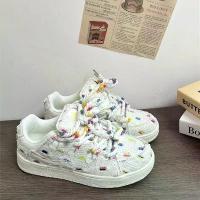 ราคา รองเท้าผ้าใบลายตารางสีรุ้ง Fairy Bean รุ่น 2026 สำหรับผู้หญิง, รองเท้าพื้นหนาสีขาวระบายอากาศสำหรับฤดูร้อน, รองเท้าลำลองสไตล์นักเรียน, รองเท้ากีฬาอเนกประสงค์ (1735549868854642420)