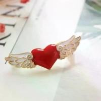 ราคา ตัวอย่าง สำหรับผู้หญิงและเด็กผู้หญิง เข็มกลัด/เข็มหมุดโลหะผสมเคลือบอีนาเมล ลายการ์ด คาปเตอร์ ซากุระ ปีกนางฟ้าสีขาว หัวใจสีแดง สำหรับเสื้อโค้ท เสื้อผ้า และกระเป๋าเป้ (1735287062604514763)