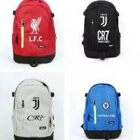 ราคา กระเป๋าเป้ฟุตบอล กระเป๋าสะพายไหล่คู่ มี AC Milan, Real Madrid, แมนเชสเตอร์ ยูไนเต็ด, เชลซี, อาร์เซนอล, ลิเวอร์พูล, เทนโทน, แมนเชสเตอร์ซิตี้ (1731411017376171779)