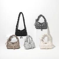 ราคา CARLYN กระเป๋า JOY H74111010 (1730368590926679008)