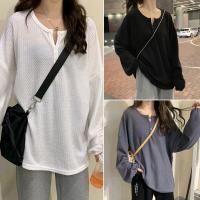ราคา Beryl พร้อมส่งจากกทม เสื้อยืดผู้หญิง เสื้อยืดสวยๆผู้หญิง เสื้อโอเวอร์ไซส์ เสื้อยืดแขนยาวหลวมวินเทจใหม่ สีทึบอเนกประสงค์และทันสมัย (1730371858766662332)