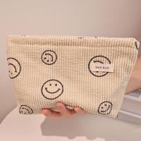 ราคา กระเป๋าเครื่องสําอาง กระเป่าใส่ของ กระเป๋าแฟชั่น กระเป๋าสตางค์ ผ้าลูกฟูก ลายจุด หน้ายิ้ม (1729696567917906822)