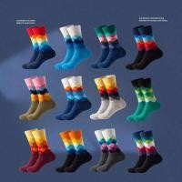 ราคา ถุงเท้ากราฟฟิค ถุงเท้าหลากหลายสี สัน แนววินเทจ สวย เท่European style socks Beautiful color fashion men's and women's socks (1729712268031658844)