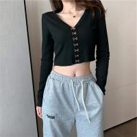 ราคา พร้อมส่ง เสื้อยืดคอเหลี่ยม แขนสั้นทรงเข้ารูป เสื้อยืดคอเหลี่ยม เสื้อยืดรัดรูป เสื้อเเฟชั่น เสื้อสีดำรัดรูป Clothing Lady Women ผู้หญิง (1729612904590444721)