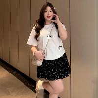 ราคา GBC ชุด2ชิ้น เสื้อ+กระโปรง พลางหุ่นเพรียวสำหรับสาวน้อย แขนสั้นผูกโบว์น่ารัก เดรสไปทะเล เดรสสาวสาวอวบ Clothing ผู้หญิง (1730642996812090140)