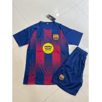 ราคา เสื้อใหม่ทีมบาเซโลน่า ฤดูกาลปี 25-26 เสื้อแข่งชุดฟุตบอลลดราคาพิเศษ เสื้อแข่งราคาถูก เสื้อฟุตบอลลดราคา เสื้อฟุตบอลโปรโมชั่น (1732101091181365103)