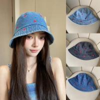 ราคา หมวกบักเก็ต ผ้ายีนส์ ปักหัวใจ XX(มี 3 สี) BUCKET (1730328269608749387)