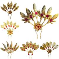 ราคา Vintage jewelry เครื่องประดับผม ชุดไทย ปิ่นปักผมออเจ้า สีทอง หลายสไตล์ ปิ่นปักผมใบไม้สีแดง ปิ่น มุ (1729779838673258887)