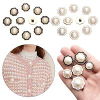 ราคา กระดุมเสื้อผ้ามุก 10 ชิ้น กระดุมเย็บผ้าพลาสติก DIY อุปกรณ์ทำมือ อุปกรณ์เย็บผ้าตกแต่ง (1729609457033251732)