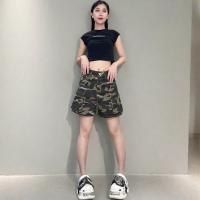 ราคา NAMCHA กางเกงยีนส์ ยีนส์สามส่วนยีนส์ขาสั้นคาโก้6กระเป๋า ลายทหาร 2625 (1731919933638084429)