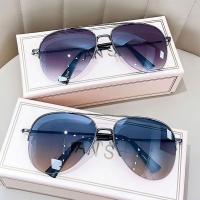ราคา แว่นกันแดดนักบินแฟชั่นใหม่ ขับรถหน้าใหญ่ ป้องกันรังสียูวี ปั่นจักรยาน ป้องกันแสงแดด ดวงตาอินเทรนด์และเป็นส่วนตัว แว่นกันแดดผู้ชาย (1729938526422730812)