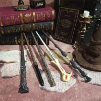 ราคา ไม้กายสิทธิ์แฮร์รี่พอตเตอร์และไม้กายสิทธิ์เดียวกันพร้อม Hermione, Dumbledore และ Malfoy, ไม้กายสิทธิ์มายากลพลาสติก, อุปกรณ์ประกอบฉากคอสเพลย์, ไม่สามารถยิงไฟได้ (1732094951893796718)