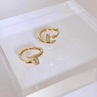 ราคา ต่างหู เล็บ ส่วนบุคคล สำหรับผู้หญิง ยุโรปและอเมริกาหัวเข็มขัดร้อยหูที่เรียบง่าย ต่างหู คาเทียร์ (1730320270112688401)