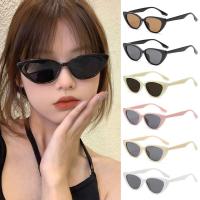 ราคา แว่นกันแดด วินเทจ กรอบเล็ก ทรงตาแมว สีสันสดใส เฉดสี UV400 สไตล์ยุค 90 สำหรับผู้หญิง สวยไม่ซ้ำใคร (1731827464040449113)