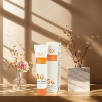 ราคา พกพา SKS กันแดดผิวกาย ครีมกันแดด SPF50+PA+++ 20g เนื้อบางเบา ไม่เหนียวเหนอะหนะ กันน้ำ-เหงื่อ หน้าขาว ตัวใส (1732452066720253603)