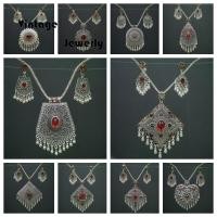 ราคา สร้อยคอเงินโบราณแบบไทย ชุดสร้อยคอและต่างหูแบบสองชิ้นใส่ได้ทั้งเด็กและผู้ใหญ่ คู่กับเข็มขัดเงินโบราณได้ สไตล์ให้เลือก (1730768981092567154)