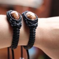 ราคา แท้!!! สร้อยข้อมือเบี้ยแก้ถักเชือกเทียน 17-19 ซม. ปรับไซร์ได้ ราคาส่ง (1732058001561912705)
