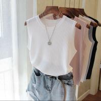 ราคา สื้อแขนกุดไหมพรม เสื้อคอกลม สีพื้นสไตล์เกาหลี เนื้อผ้าไหมพรม Lady ผู้หญิง (1730187774263069402)