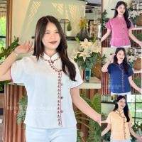 ราคา เสื้อผ้าฝ้าย เสื้อพื้นเมือง เสื้อผ้าฝ้ายผู้หญิง กระดุมกะลา ปักดอก งานปักมือ กระชับพอดี คอกลม ลายดอกไม้ สีขาว Women Clothing (1731743660541772918)
