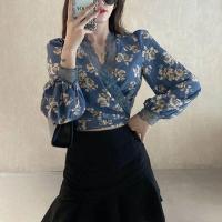 ราคา เสื้อเชิ้ตเเขนยาว คอวีลายดอกไม้สีน้ำเงิน เสื้อผู้หญิงผ้าชีฟอง เสื้อทำงานสไตล์เกาหลี ใส่สบาย Clothing Women Lady (1729652245520550019)
