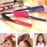 ราคา แปรงหนีบผมตรง แบบพับได้ ทันสมัย เครื่องมือทำผม DIY หวีทำผม จัดแต่งทรงผมตามธรรมชาติ เหมาะสำหรับการเดินทาง หวีผม (1731796797964913388)