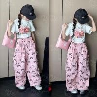ราคา BB059 ชุดเซ็ตลูกสาวลาบูบู้ กางเกงคาร์โก้สีชมพูผ้าไหมเกาหลี กระเป๋าใช้งานได้จริง (1731358917191501891)
