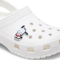 ราคา CROCS Jibbitz Sanrio Pochacco ตัวติดรองเท้า