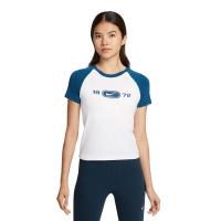 ราคา NIKE Sportswear Chill Knit เสื้อยืดผู้หญิง NI083AP172EQTH