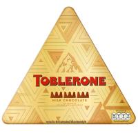 ราคา ของขวัญปีใหม่ ทอปเบอโรนเฟสทีฟโกลด์แพ็คช็อกโกแลตนมผสมน้ำผึ้งและอัลมอนด์นูกัต 152กรัม New Year Gift Set Toblerone Festive Tin Chocolate 152g. (7622202347801)