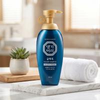 ราคา แทงกีมอรีแชมพูแกลมโมวอลลุ่ม 400มล. Daeng Gi Meo Ri Glamo Volume Shampoo 400ml. (8807779095181)