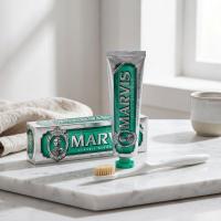 ราคา มาร์วิสยาสีฟันคลาสสิคสตรองมิ้นท์ 85มล. Marvis Classic Strong Mint Toothpaste 85ml. (8004395111701)