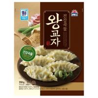 ราคา ซาโจบิ๊กเกี๊ยวซ่าดัมพลิงเกี๊ยวซ่าสอดไส้หมูสับแช่แข็ง 350กรัม Sajo Big Gyoza Dumpling 350g. (8801066057289)