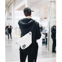 ราคา กระเป๋าคาดอด Nike Tech hip pack กระเป๋าคาดเอว กระเป๋าคาดคาด Waist bag Nike Tech รุ่นใหม่ชนช้อป แท้100 (1292516015)