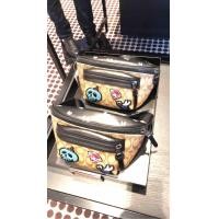 ราคา พร้อมส่ง แท้ 100 New Coach คาดอกชาย รุ่นใหม่ DISNEY X COACH TERRAIN BELT BAG IN SIGNATURE CANVAS WITH SNOW WHITE AND THE SEVEN DWARFS PATCHES COACH F72952 TAN คำอธิบายร้านภิญญดาเท่านั้น (734476272)