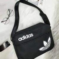 ราคา Adidasกระเป๋าสะพายไหล่ Men แฟชั่นสำหรับผู้หญิงผ้าใบสลิงอเนกประสงค์กระเป๋ากระเป๋าสะพายข้างโรงเรียนกระเป๋าโทรศัพท์ (1620666347)