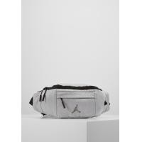 ราคา Air Jordan กระเป๋า Ele Jacquard Crossbody Bag สินค้าแท้ 100 (1383706141)