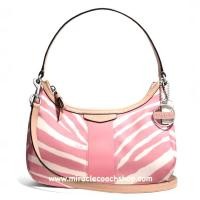 ราคา COACH แท้ สีสวย ลดเยอะมาก COACH SIGNATURE STRIPE ZEBRA PRINT DEMI CROSSBODY รุ่น 27386 Pink (1934949)