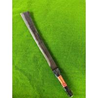 ราคา มีดถางดาบปลายตัด มีดพร้าถางป่า มีดดายหญ้า ขนาด 24 นิ้ว ใบมีดผลิตจากเหล็กใบเลื่อยตัดหินมีความแข็งแรงคมทน สามารถฟันไม้ได้ (10868882449)