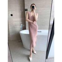 ราคา พร้อมส่งเดรสไหมพรมยาว คอกลมผ่า2ข้าง ผ้าหนานิ่ม (6632594769)
