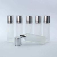 ราคา ขวดน้ำหอม SK2 ขวดแบบขุ่น ฝาสีเงิน ขวดเปล่าใส่น้ำหอม ขนาด 30 ml รหัสสินค้า F195 ราคาต่อใบ (9525084059)