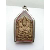 ราคา ขุนแผนอุ้มนางคู่ พรายกุมารทอง ถือถุงเงิน เนื้อผง เสน่ห์แรงปลุกเสกโดยพระอาจารย์เขมร ปี 2498 (5873888118)