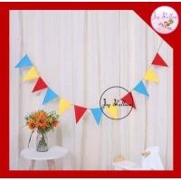 ราคา ธงตกแต่งผ้าสักกะหลาดร้อยเชือกให้แล้ว ขนาด 14 5 x 14 5 cm รวม 12 แผ่น พร้อมส่งจากกรงุเทพ ธง Banner ธงราว ป้ายแขวน ธงสามเหลี่ยมงานวันเกิด คริสมาส ปีใหม่ งานวัด ออกร้าน บูธขายข (16195211516)