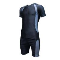 ราคา ชุดว่ายน้ำ ชุดว่ายน้ำแขนสั้น ขาสั้น ชุดว่ายน้ำหญิง ชาย ทอม สีดำ ซิปหน้า สินค้าพร้อมส่งด่วน ขนาด M L XL 2XL 3XL 4XL M015 (7634379074)